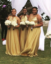 Laden Sie das Bild in den Galerie-Viewer, Plus Size Gold Halter Bridesmaid Dresses for Wedding Party