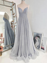 Laden Sie das Bild in den Galerie-Viewer, A Line Spaghetti Straps Prom Dresses