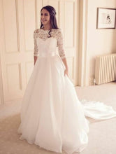 Load image into Gallery viewer, Vintage Wedding Dresses Bridal Gowns with Half Sleeves