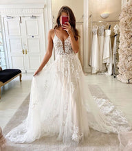 Load image into Gallery viewer, Spaghetti Straps Lace Wedding Dresses Bridal Gown GH008