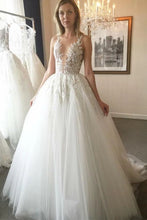 画像をギャラリービューアに読み込む, V Neck Tulle Wedding Dresses Bridal Gown with Appliques