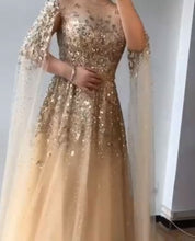 Laden Sie das Bild in den Galerie-Viewer, Luxurious Champagne Prom Dresses Evening Dresses with Rhinestones