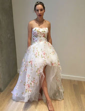 Load image into Gallery viewer, Strapless Hi Low Wedding Dresses Bridal Gown Flroal