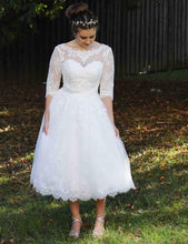 Charger l&#39;image dans la galerie, Sheer Neck Wedding Dresses Bridal Gown with Half Sleeves