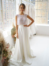 画像をギャラリービューアに読み込む, Sparkly Two Piece Wedding Dresses Bridal Gown Top with Cap Sleeves