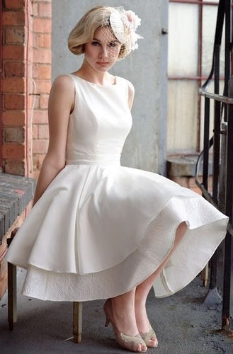 Retro Bridal Gown Wedding Dresses