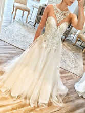 Load image into Gallery viewer, Elegant Tulle Wedding Dresses Bridal Gown with Appliques