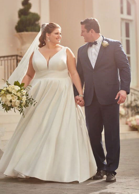 Plus Size V Neck Wedding Dresses Bridal Gown