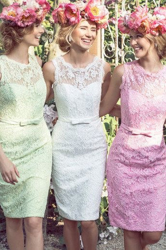 Sheath Short Lace Bridesmaid Dresses with Bowknot