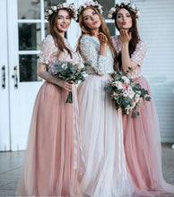 Laden Sie das Bild in den Galerie-Viewer, Two Piece Bridesmaid Dresses Tulle with Sleeves