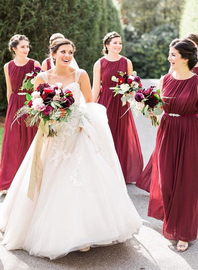 Elegant Burgundy Bridesmaid Dresses Waist with Rhinestones