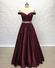 Laden Sie das Bild in den Galerie-Viewer, Off the Shoulder Prom Dresses Evening Gown