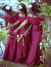 Laden Sie das Bild in den Galerie-Viewer, Mermaid Bridesmaid Dresses with Lace