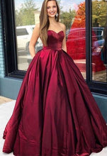 Carica l&#39;immagine nel visualizzatore di Gallery, Strapless Long Prom Dresses Evening Gowns for Women