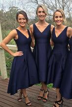 Charger l&#39;image dans la galerie, V Neck Navy Blue Bridesmaid Dresses for Wedding Party