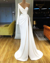 Cargar imagen en el visor de la galería, Single Length Slit Prom Dresses Evening Gown