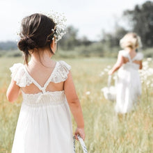 Carica l&#39;immagine nel visualizzatore di Gallery, Tea Length Boho Flower Girl Dresses for Wedding Party