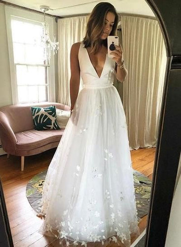 V Neck Long Wedding Dresses Bridal Gown with Appliques