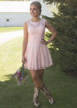 Laden Sie das Bild in den Galerie-Viewer, Short Lace Bridesmaid Dresses for Wedding Party