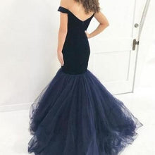 Load image into Gallery viewer, Black Off the Shouder Mermaid Prom Dresses Evening Gowns