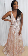 Load image into Gallery viewer, V Neck Long Prom Dresses with Appliques GH008