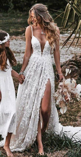 Spaghetti Straps Split Side Wedding Dresses Bridal Gown with 3D Flowers