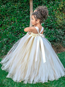 Straps Ball Gown Flower Girl Dresses with Handmade Flowers