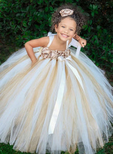 Straps Ball Gown Flower Girl Dresses with Handmade Flowers