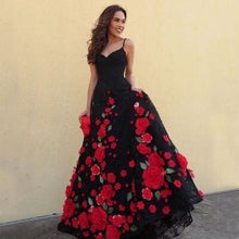 Load image into Gallery viewer, Sp[apghetti Straps Long Prom Dresses with 3D Flowers