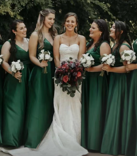 V Neck Green Bridesmaid Dresses