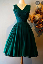 Load image into Gallery viewer, V Neck Vintage Prom Dresses Bridesmaid Dresses