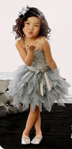 Spaghetti Straps Flower Girl Dresses with Bowknot