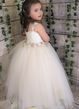 Load image into Gallery viewer, Flower Girl Dresses with 3D Flowers