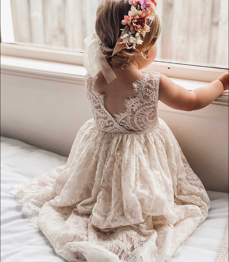 Lace Flower Girl Dresses Floor Length V Back