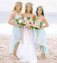 Charger l&#39;image dans la galerie, Sweetheart Hi Low Beach Bridesmaid Dresses