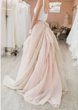Carica l&#39;immagine nel visualizzatore di Gallery, Two Piece Wedding Dresses Bridal Gown