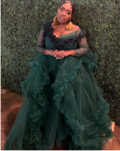 Laden Sie das Bild in den Galerie-Viewer, Dark Green Plus Size Green Prom Dresses for Women