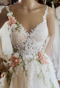 V Neck Wedding Dresses Bridal Gown with Garden Flowers V Back