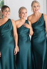 Load image into Gallery viewer, One Shoulder Bridesmaid Dresses for Wedding Party