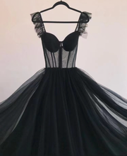 Load image into Gallery viewer, Straps Black Prom Dresses Floor Length