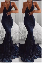 Charger l&#39;image dans la galerie, V Neck Navy Blue Prom Dresses Mermaid