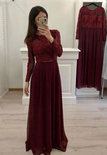 Laden Sie das Bild in den Galerie-Viewer, Burgundy/Navy Blue Long Sleeves Prom Dresses with Appliques