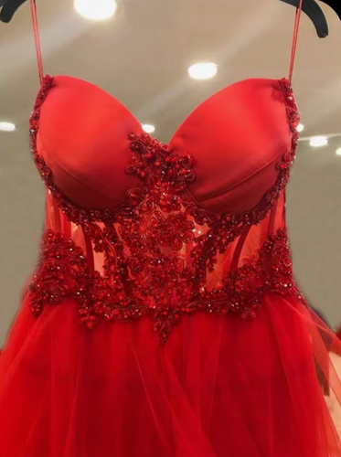 Strapless Prom Dresses with Appliques Beads