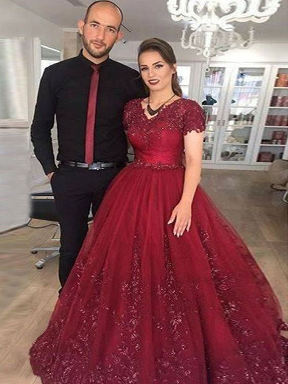 Cap Sleeves Burgundy Ball Gown Prom Dresses with Appliques