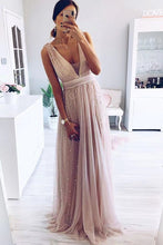 Charger l&#39;image dans la galerie, Deep V Neck Prom Dresses with Pearls