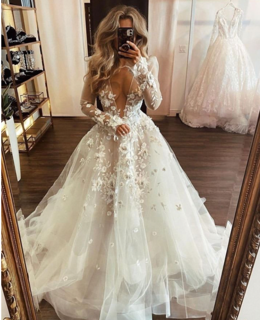 Deep V Neck Wedding Dresses Bridal Gown with Lace Appliques