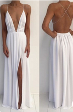 Charger l&#39;image dans la galerie, Deep V Neck White Prom Dresses Backless Criss Cross