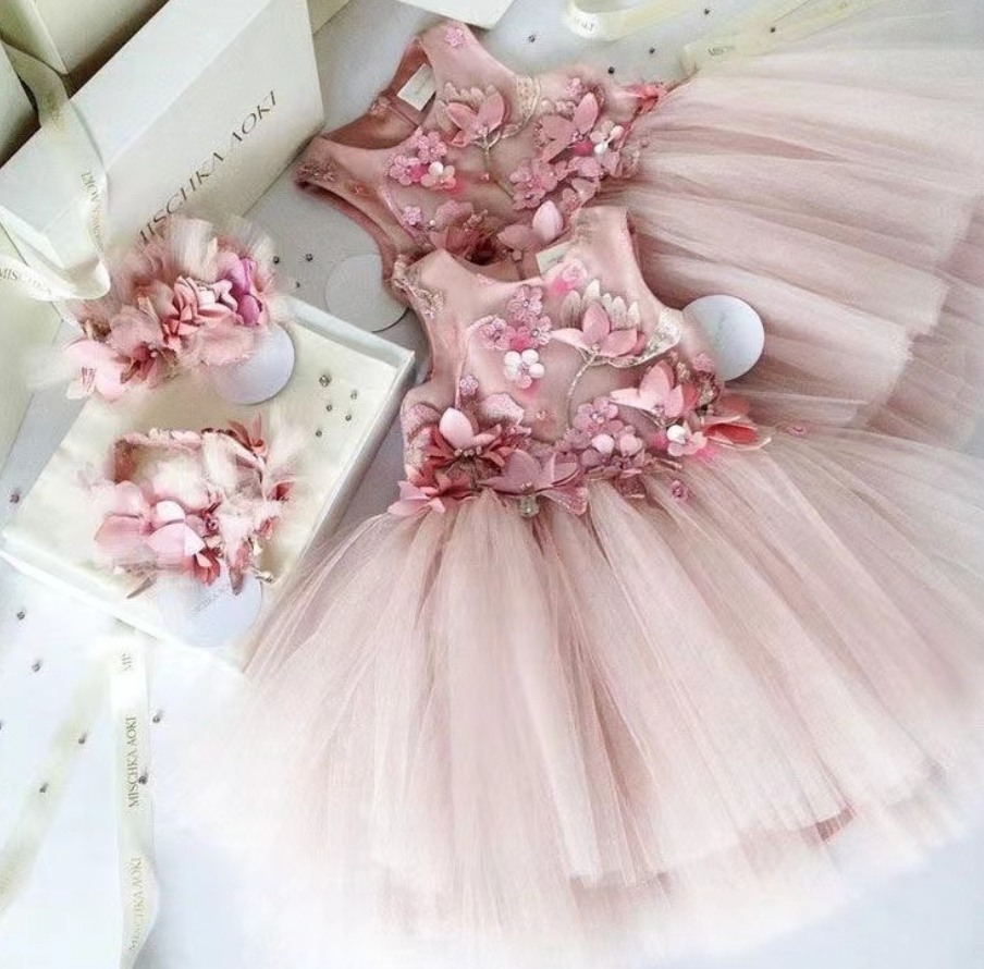 Pink Flower Girl Dresses with Handmade Flowers