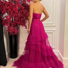 Carica l&#39;immagine nel visualizzatore di Gallery, Fuchsia Prom Dresses Sweetheart