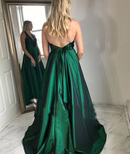 Load image into Gallery viewer, Dark Green Halter Long Prom Dresses with Pockets